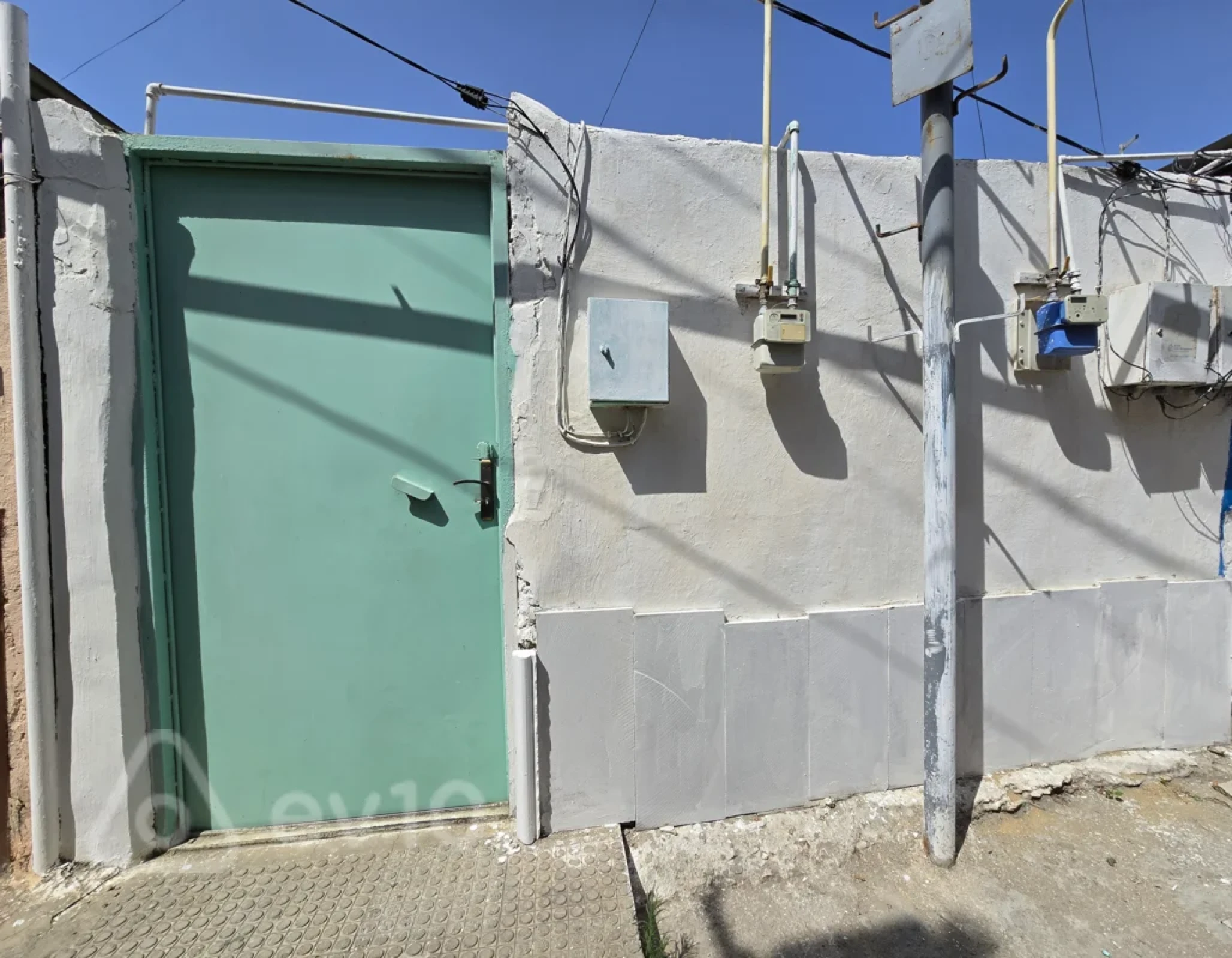 Satılır 4 otaqlı həyət evi 100 m²