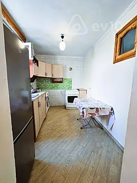 Satılır 4 otaqlı həyət evi 100 m²