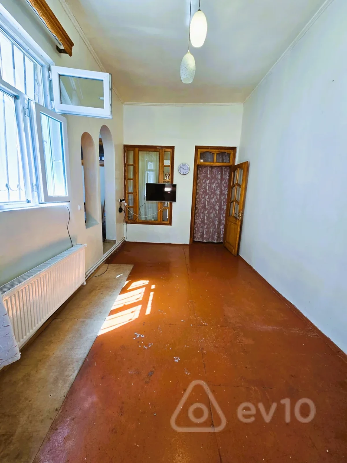 Satılır 4 otaqlı həyət evi 100 m²