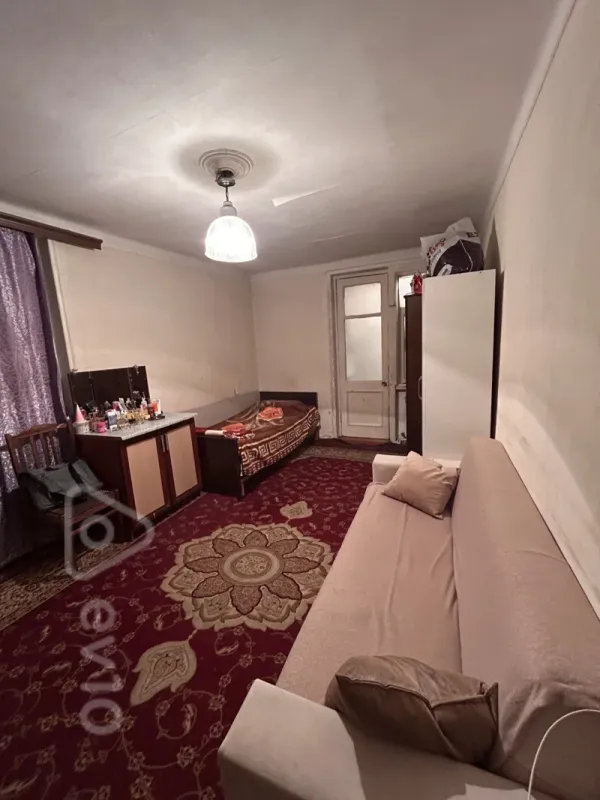 Kirayə verilir 1 otaqlı köhnə tikili 42 m²