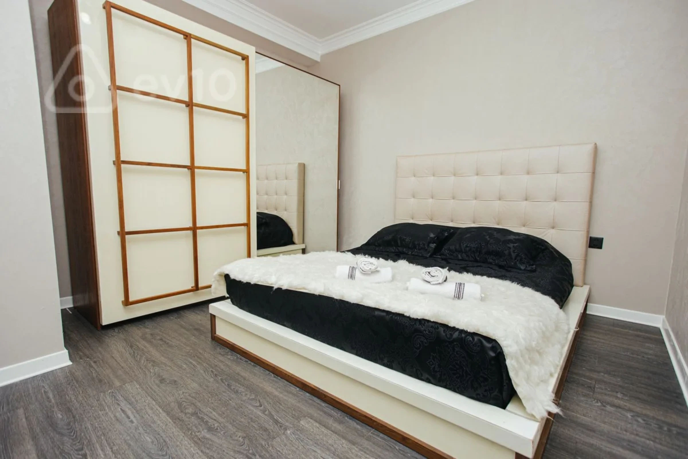Kirayə verilir 3 otaqlı yeni tikili 167 m²