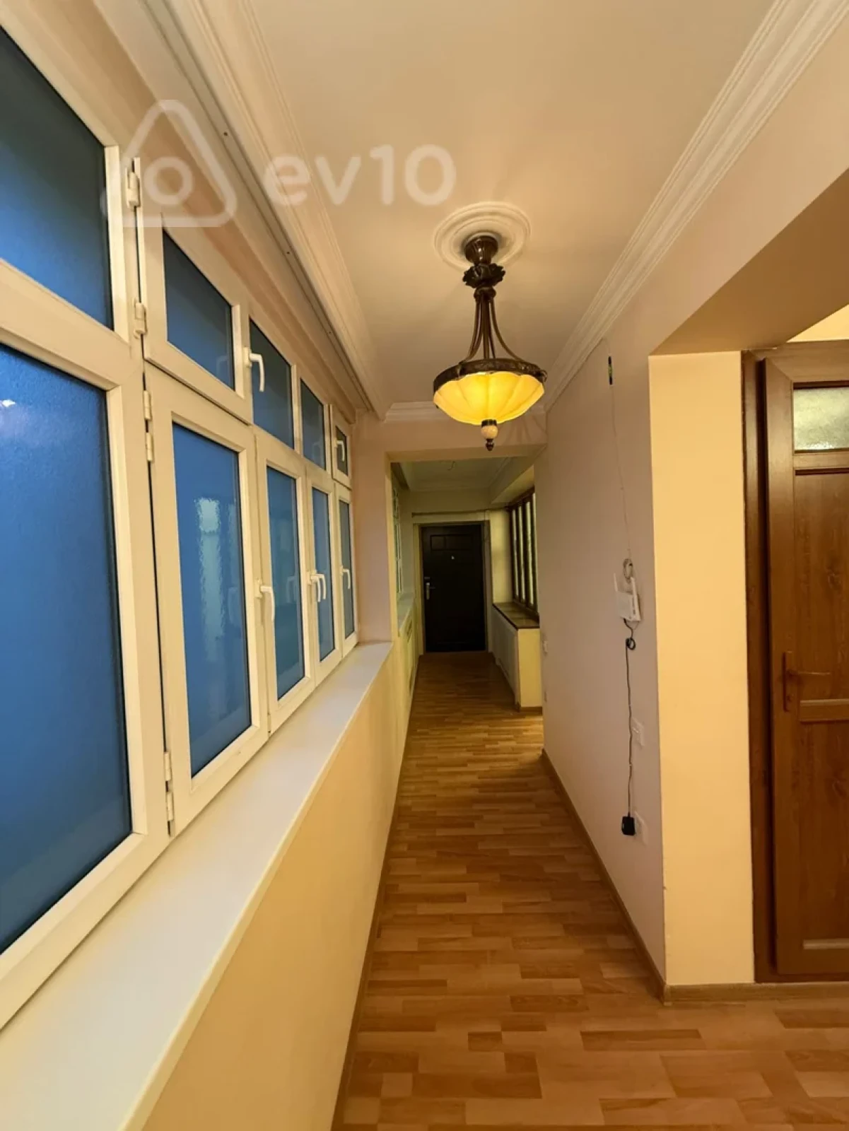 Kirayə verilir 3 otaqlı ofis 80 m²