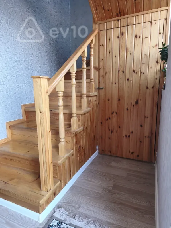 Satılır 4 otaqlı həyət evi 120 m²