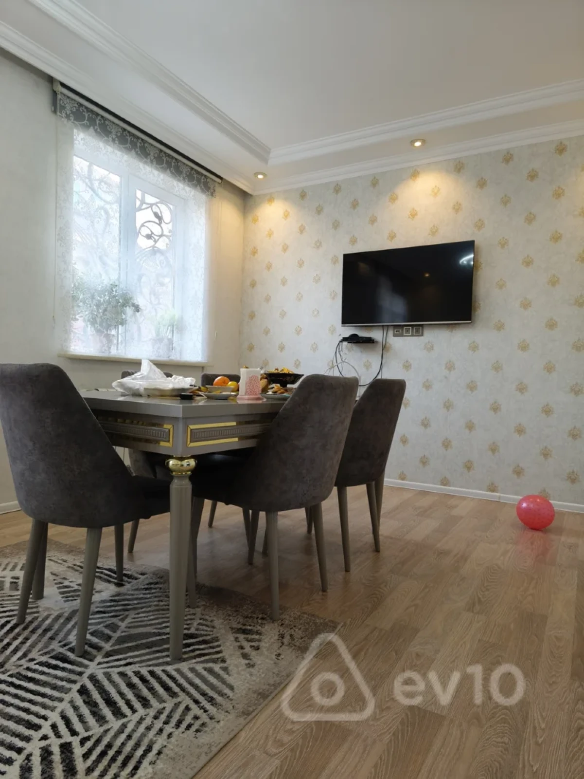 Satılır 4 otaqlı həyət evi 120 m²