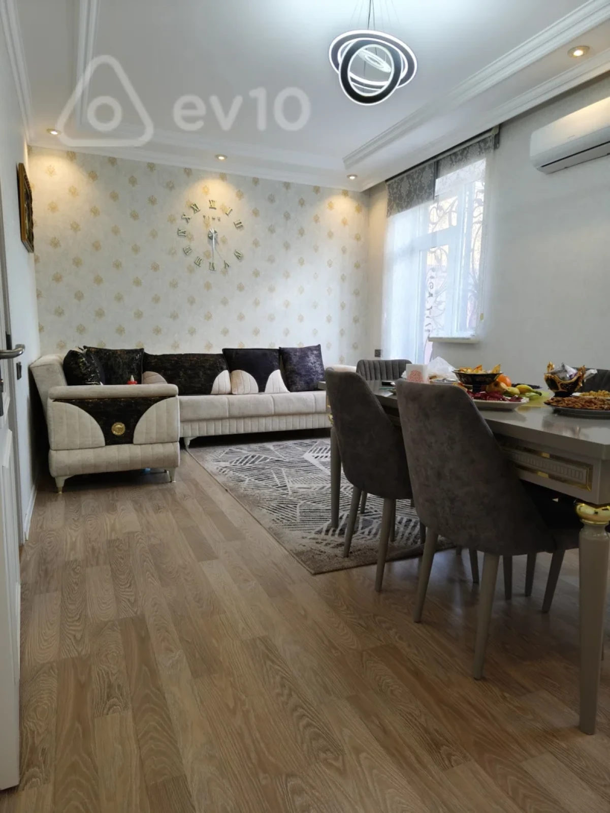 Satılır 4 otaqlı həyət evi 120 m²