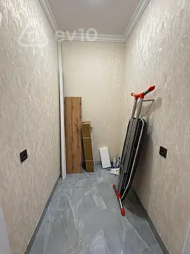 Kirayə verilir 3 otaqlı yeni tikili 140 m²