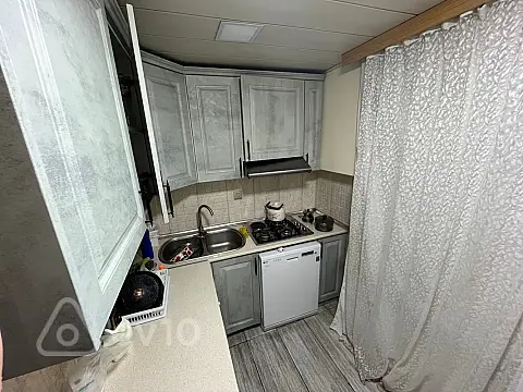 Kirayə verilir 3 otaqlı köhnə tikili 75 m²