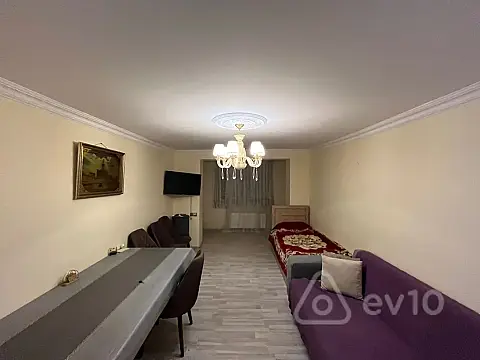 Kirayə verilir 3 otaqlı köhnə tikili 75 m² — Bakı, Nərimanov 3 otaq 75.00 m²