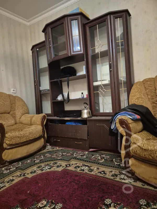 Kirayə verilir 2 otaqlı köhnə tikili 50 m²