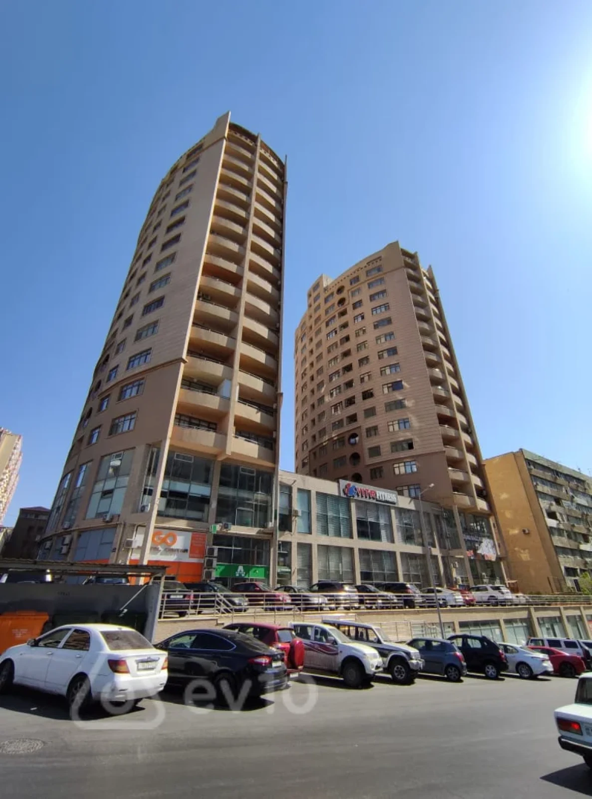 Kirayə verilir 2 otaqlı yeni tikili 80 m²