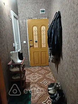 Kirayə verilir 2 otaqlı köhnə tikili 80 m²