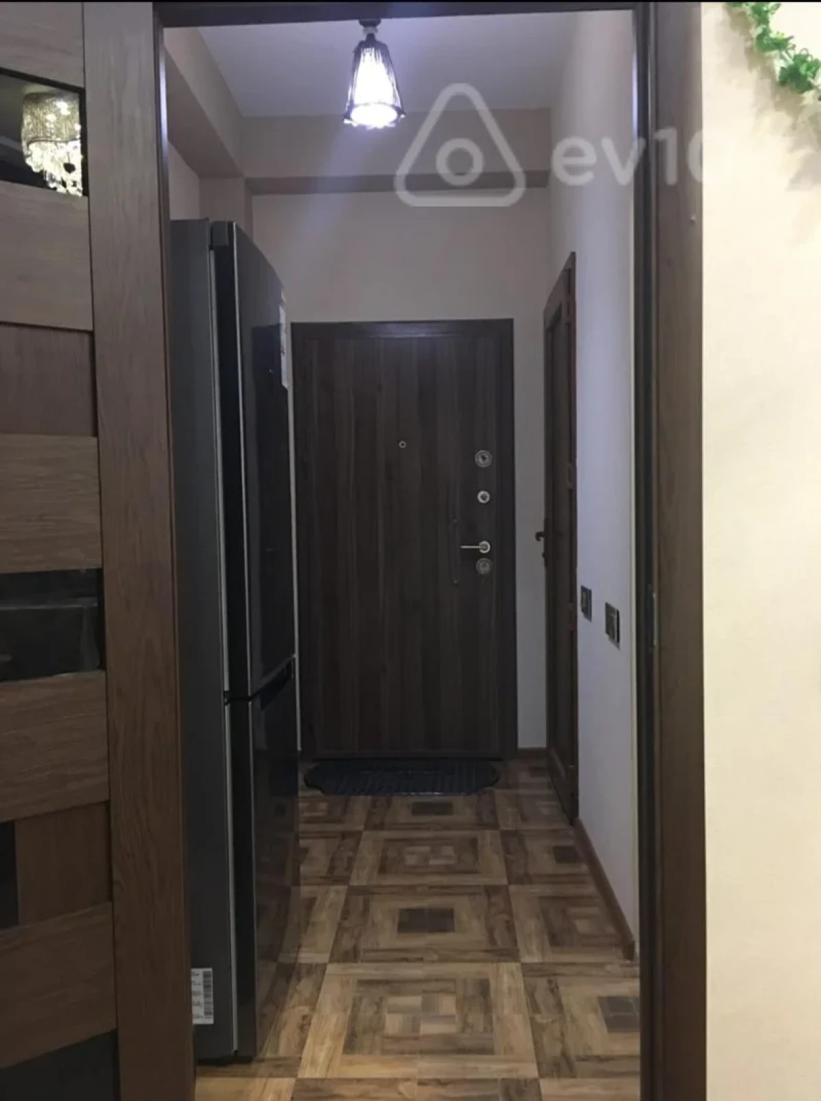 Satılır 2 otaqlı yeni tikili 38 m²