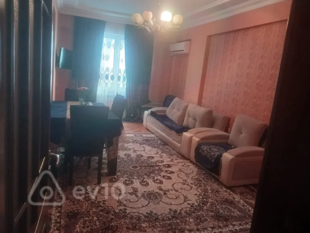 Kirayə verilir 2 otaqlı yeni tikili 78 m²