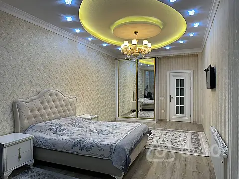 Kirayə verilir 2 otaqlı yeni tikili 112 m²