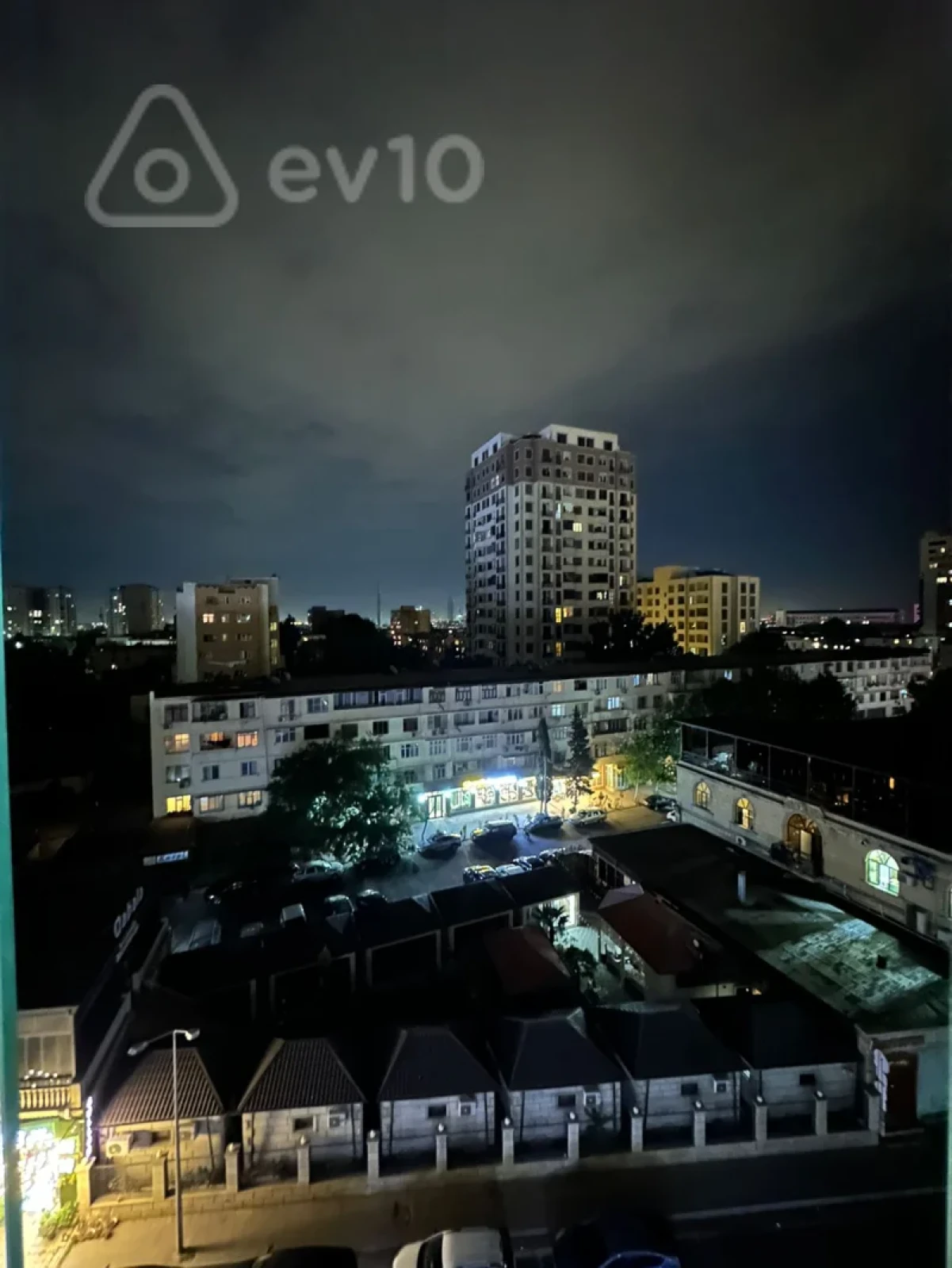 Kirayə verilir 2 otaqlı yeni tikili 112 m²