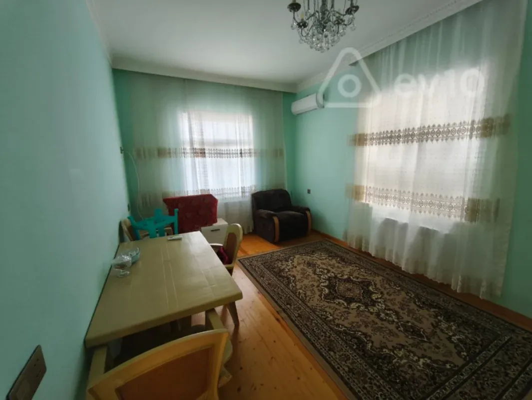 Kirayə verilir 3 otaqlı həyət evi 75 m²