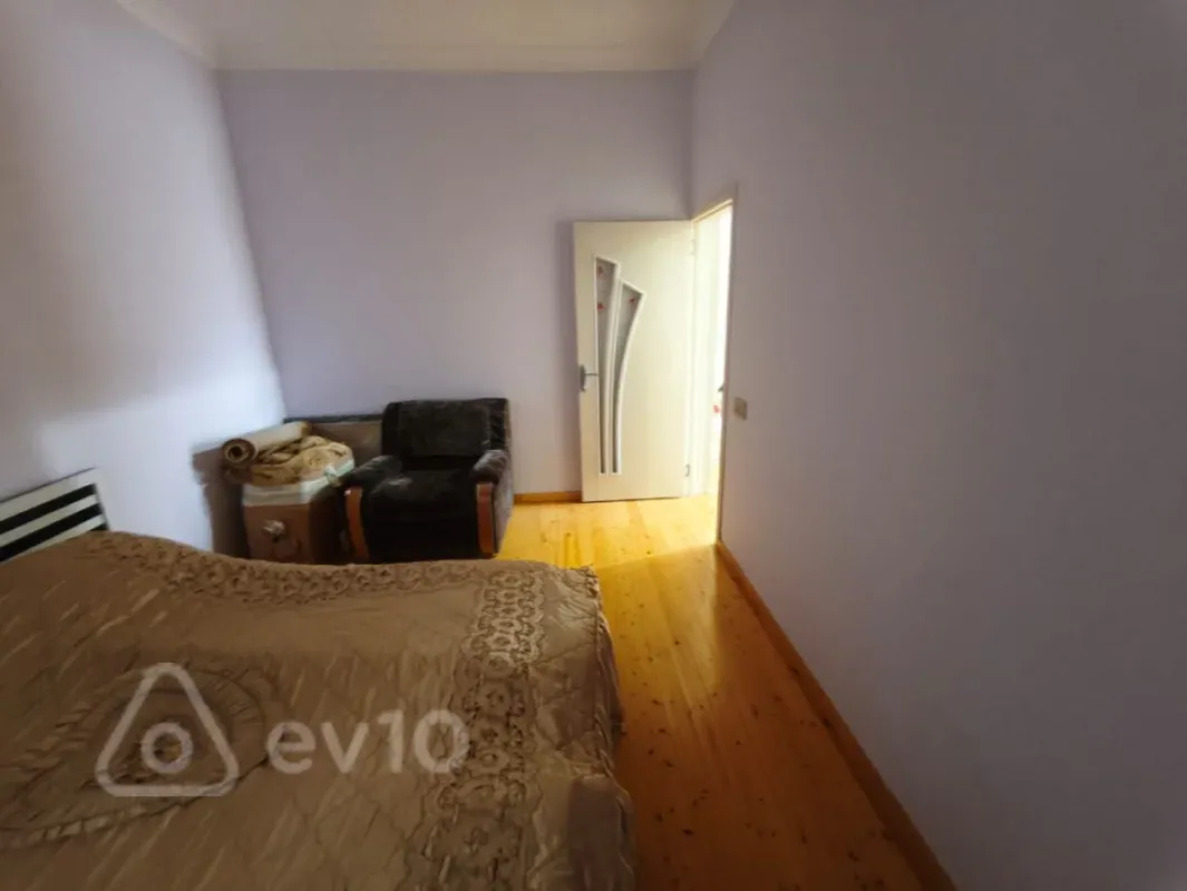 Kirayə verilir 3 otaqlı həyət evi 75 m²