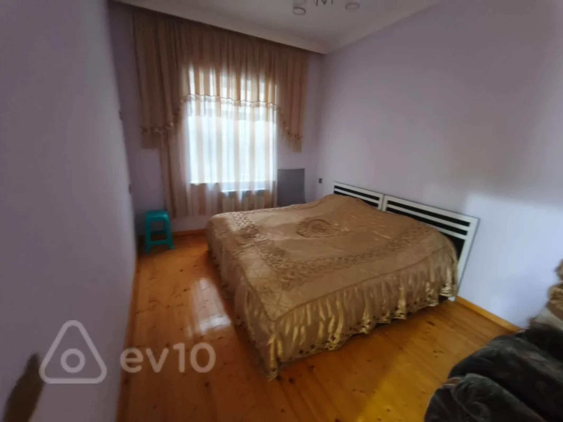 Kirayə verilir 3 otaqlı həyət evi 75 m²