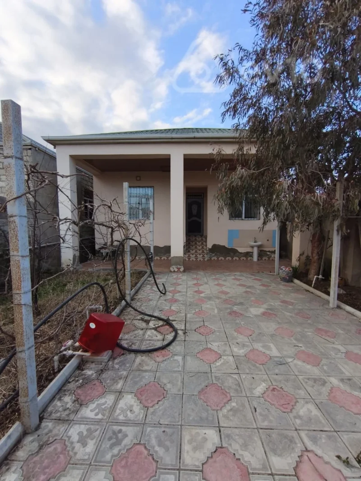 Kirayə verilir 3 otaqlı həyət evi 75 m²