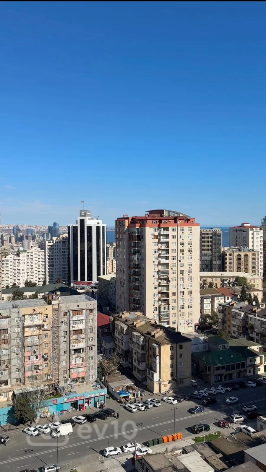 Satılır 2 otaqlı yeni tikili 101 m²