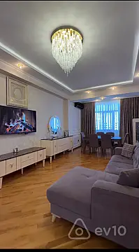 Satılır 2 otaqlı yeni tikili 101 m²