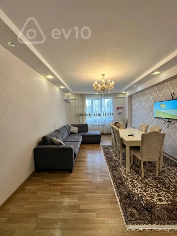 Satılır 3 otaqlı yeni tikili 110 m²