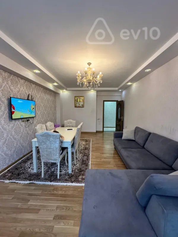 Satılır 3 otaqlı yeni tikili 110 m²
