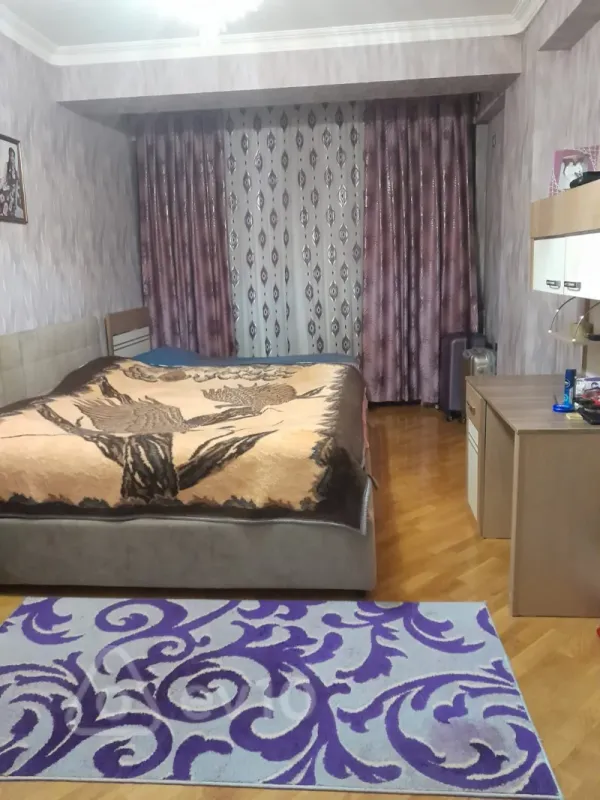 Kirayə verilir 2 otaqlı yeni tikili 65 m²