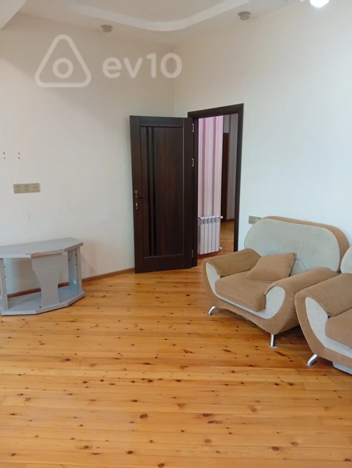 Kirayə verilir 2 otaqlı yeni tikili 60 m²