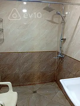 Kirayə verilir 2 otaqlı yeni tikili 60 m²