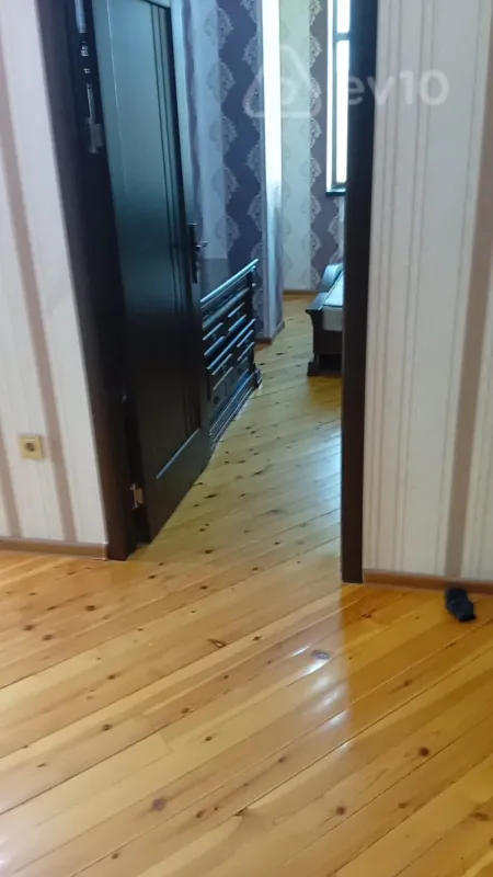 Kirayə verilir 2 otaqlı yeni tikili 60 m²