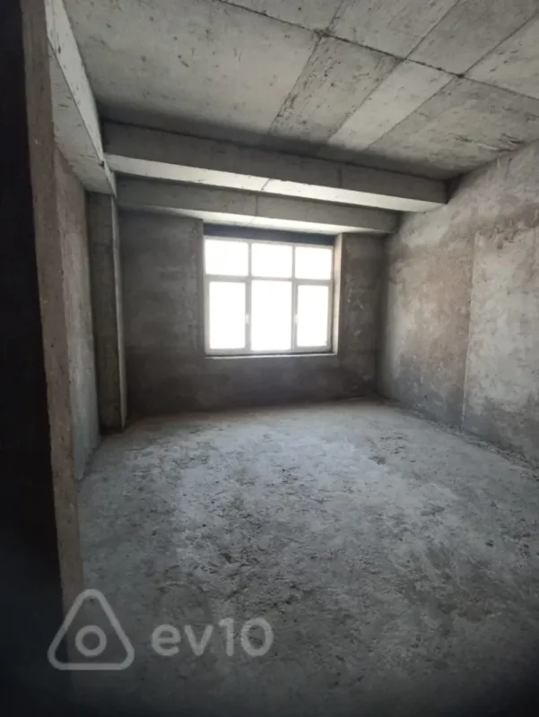 Satılır 3 otaqlı yeni tikili 125 m²