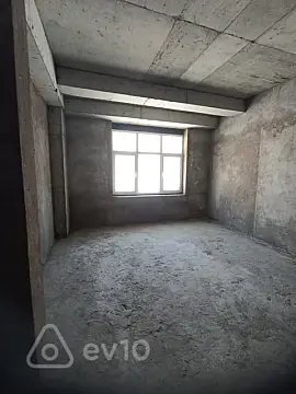 Satılır 3 otaqlı yeni tikili 125 m²