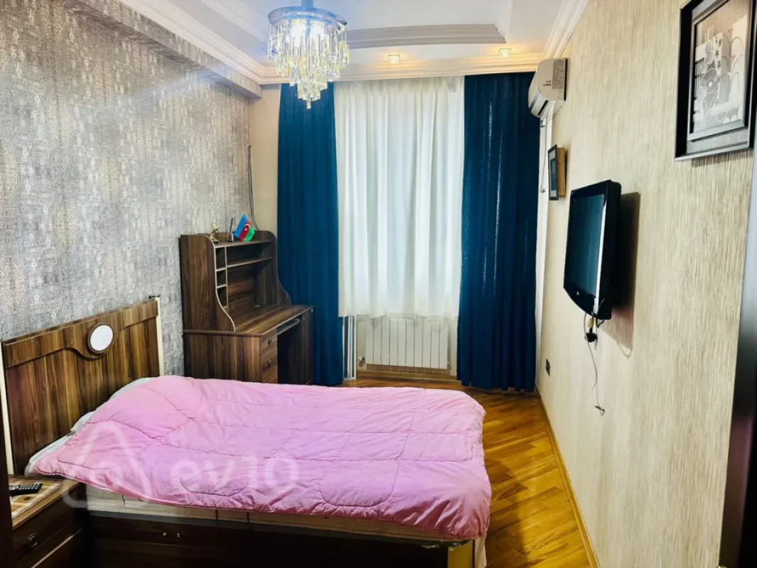 Kirayə verilir 3 otaqlı yeni tikili 123 m²