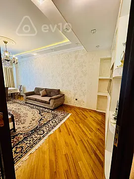 Kirayə verilir 3 otaqlı yeni tikili 123 m²