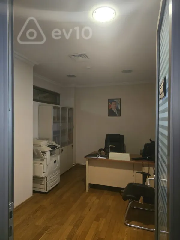 Satılır mənzil 676 m²
