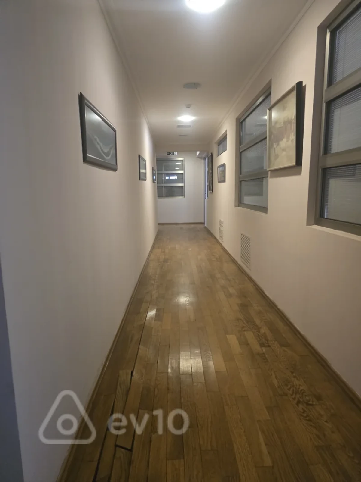 Satılır mənzil 676 m²