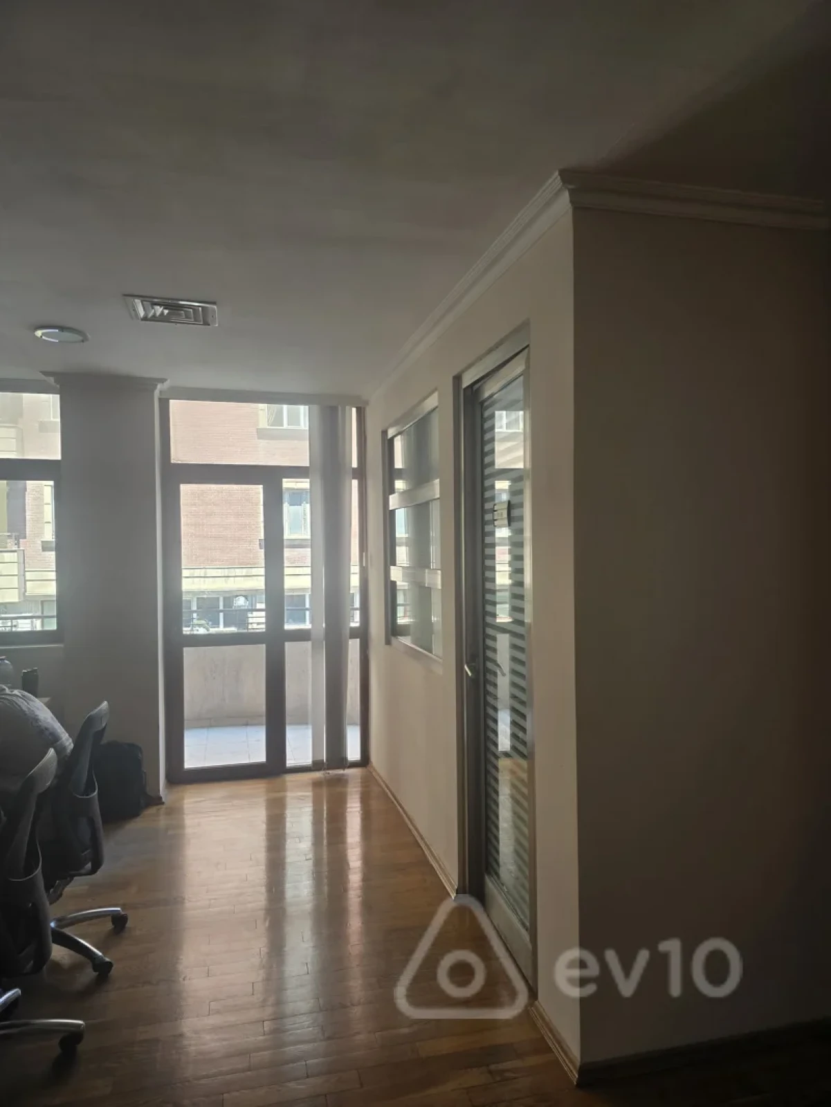 Satılır mənzil 676 m²