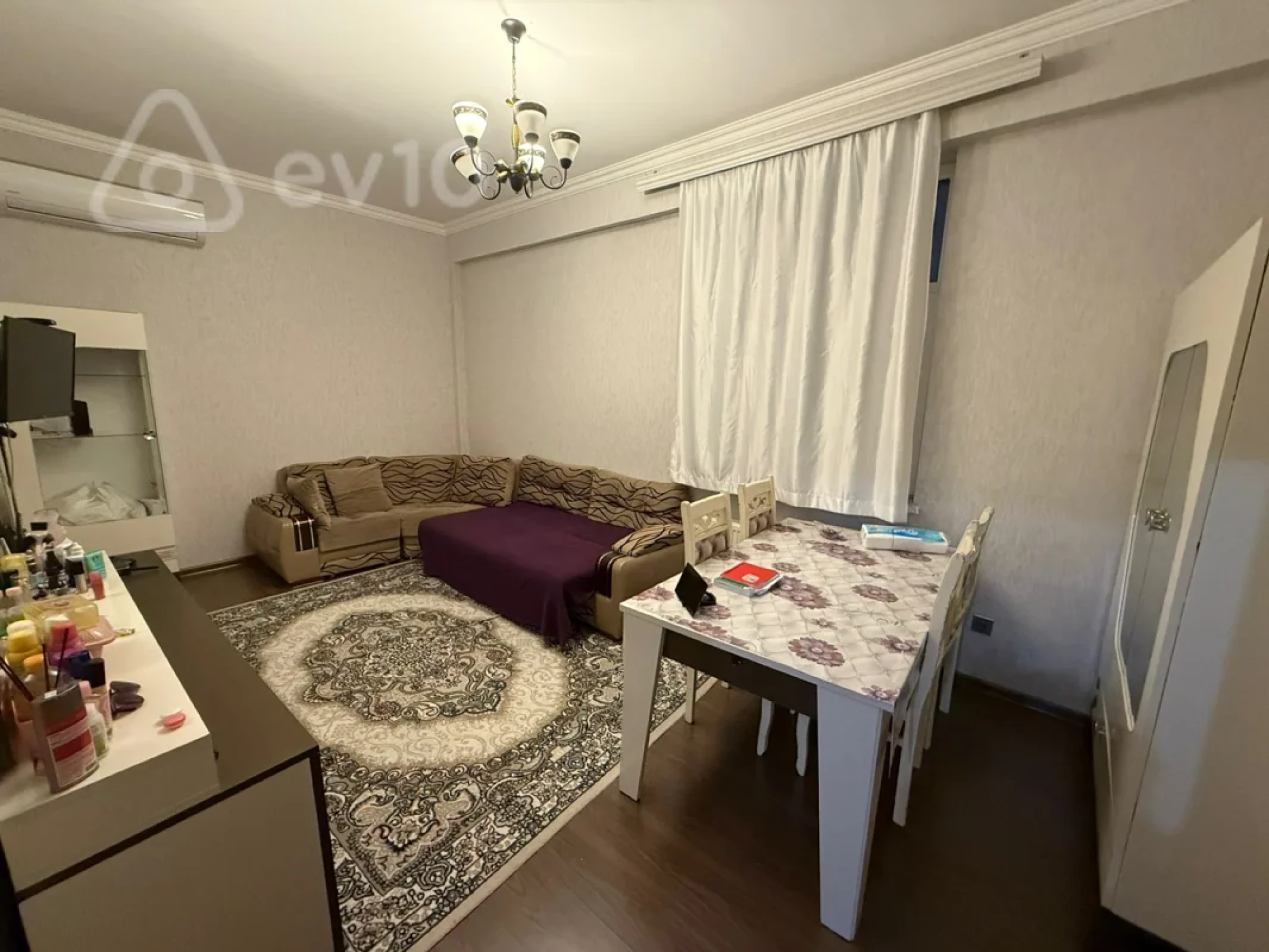 Satılır 2 otaqlı yeni tikili 60 m²