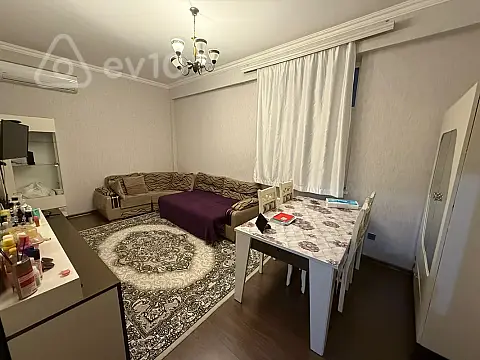 Satılır 2 otaqlı yeni tikili 60 m²