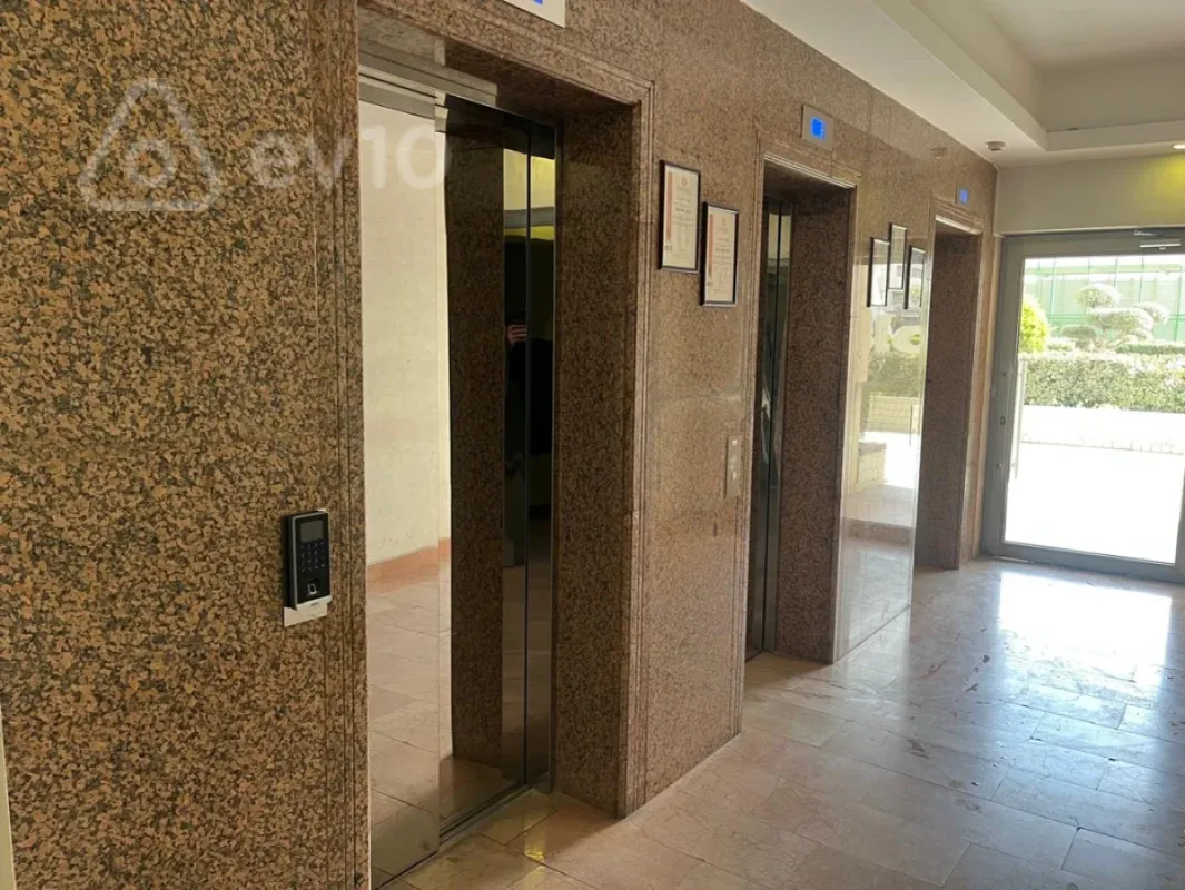 Satılır 3 otaqlı yeni tikili 186 m²