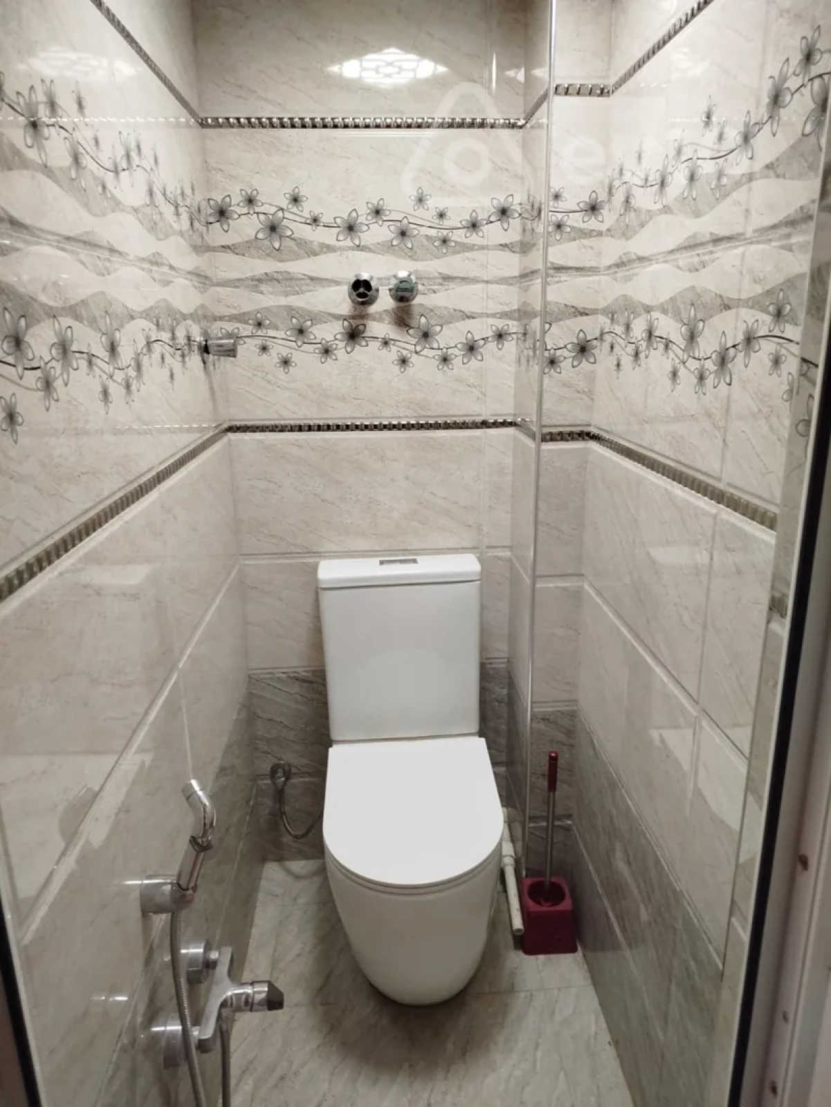Satılır 3 otaqlı köhnə tikili 60 m²