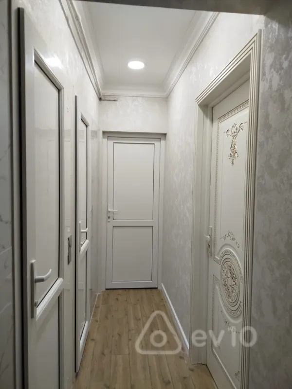 Satılır 3 otaqlı köhnə tikili 60 m²
