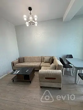 Kirayə verilir 2 otaqlı yeni tikili 62 m²