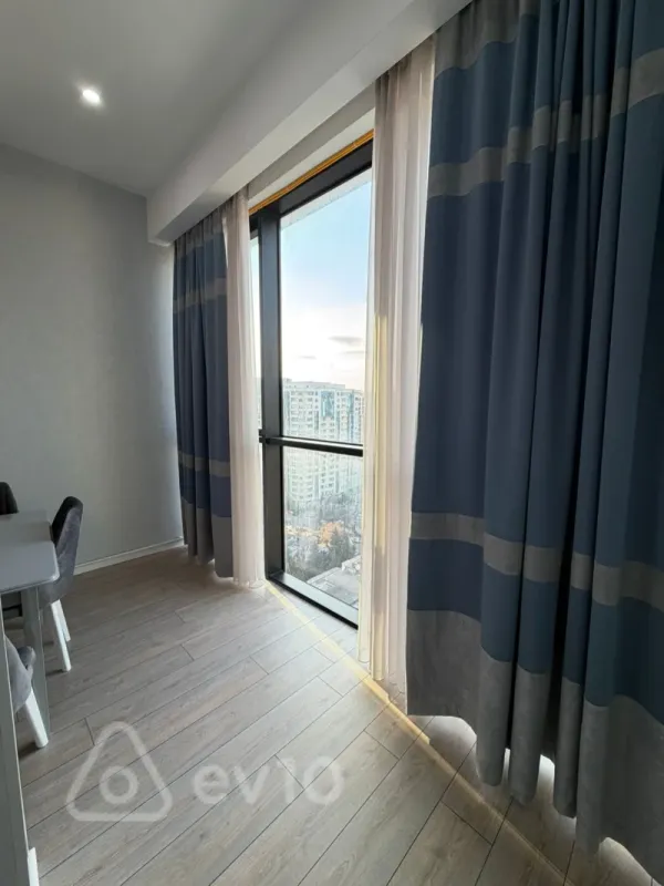 Kirayə verilir 2 otaqlı yeni tikili 62 m²