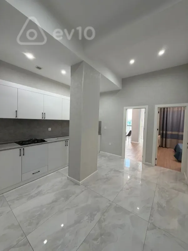 Kirayə verilir 2 otaqlı yeni tikili 62 m²
