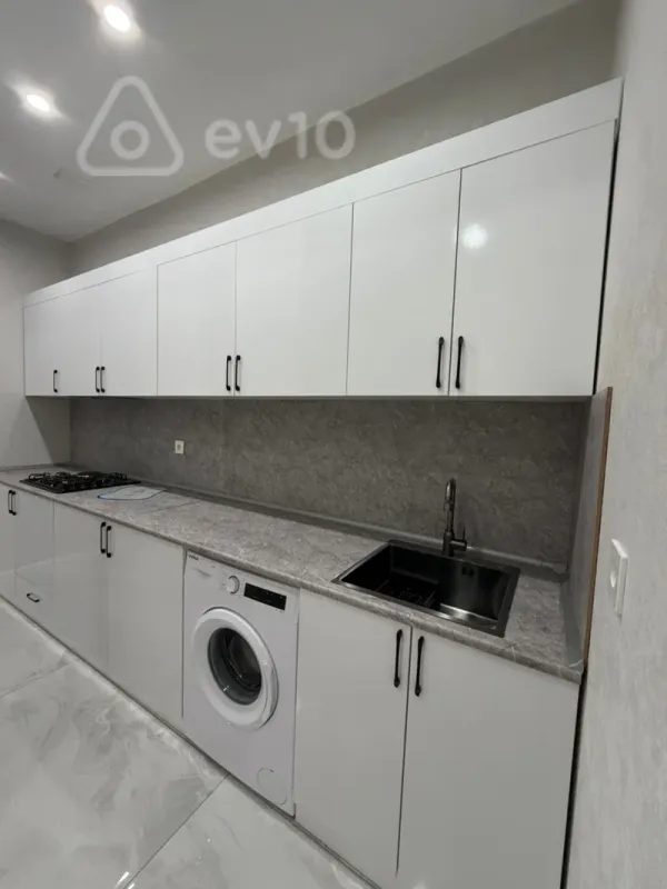 Kirayə verilir 2 otaqlı yeni tikili 62 m²