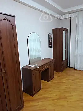 Kirayə verilir 3 otaqlı yeni tikili 82 m²