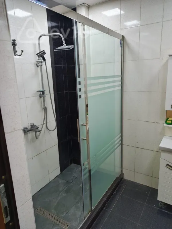 Kirayə verilir 3 otaqlı yeni tikili 82 m²