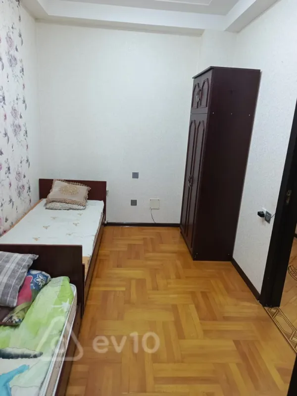 Kirayə verilir 3 otaqlı yeni tikili 82 m²